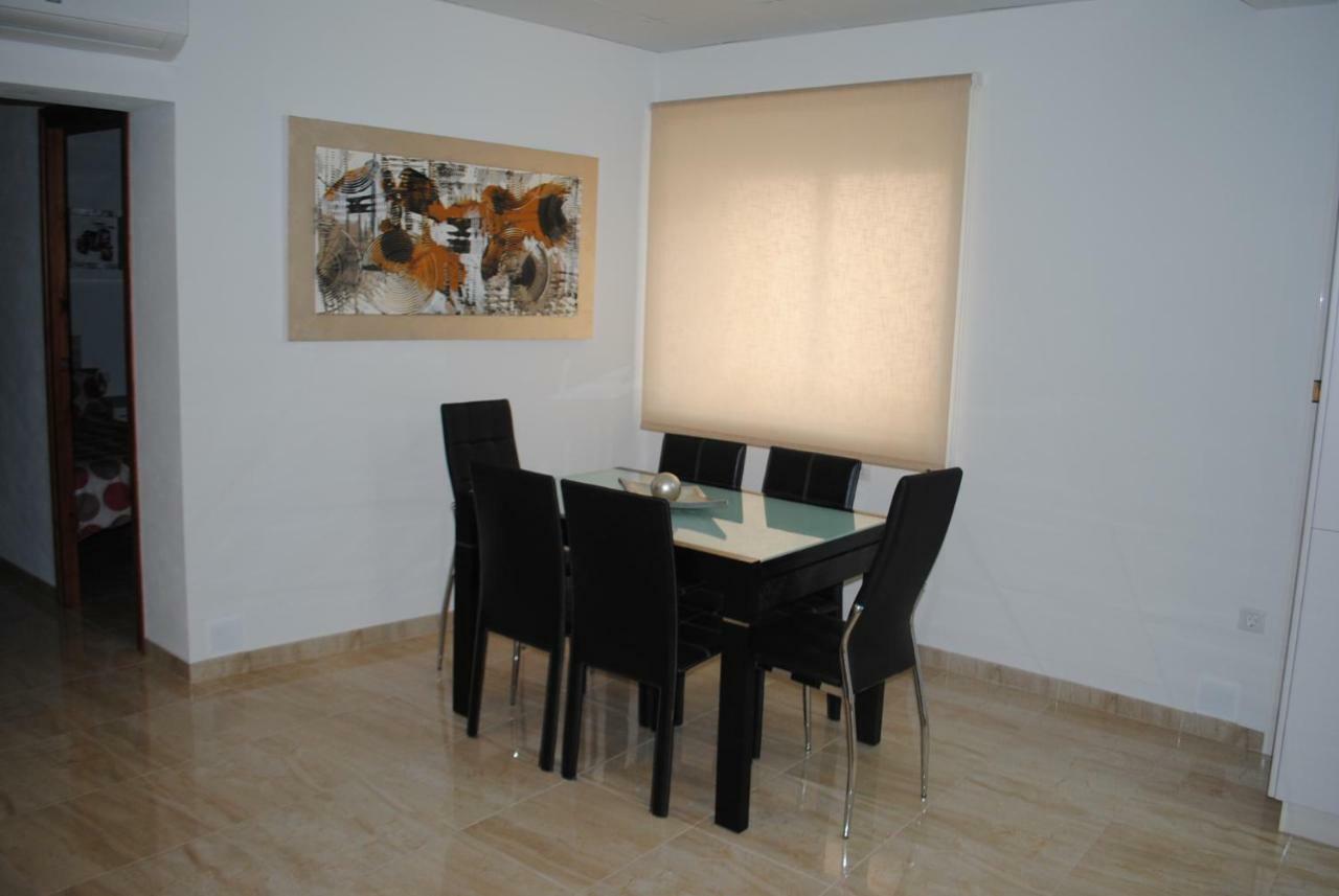 Apartaments El Tiet Sant Carles de la Ràpita Exterior photo